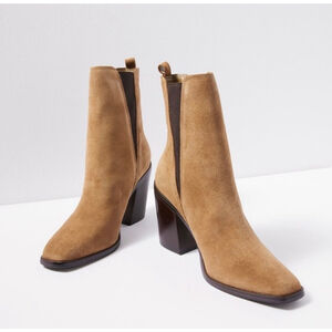 Marc Fisher Suede Kristie Booties - Color: Recife/DKCafe - Size 8.5